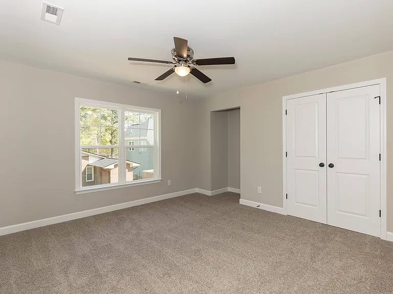 428 N Allen Rd — Photo 16