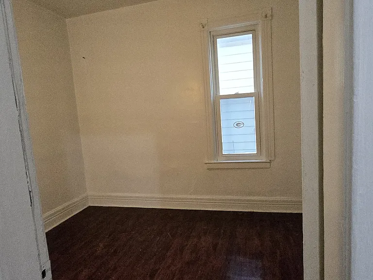 1621 Van Vranken Ave #2 — Photo 5