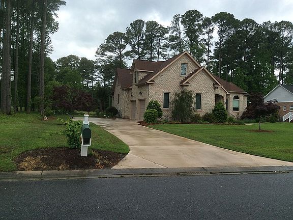 2nd image of 119 Santee Dr