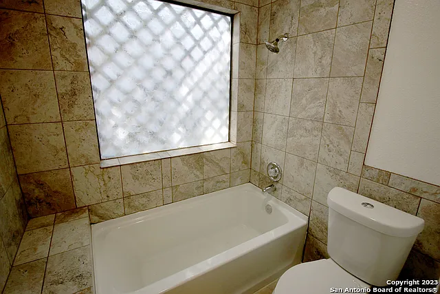 13942 Chisom Creek St — Photo 21