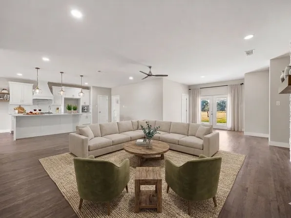 1218 Lynn Way, Waxahachie, TX 75165
