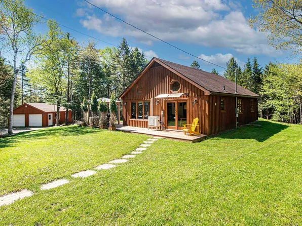 87 Summit Ridge Rd, West Hants, NS B0N 2T0