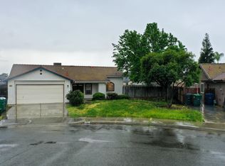 506 Deerwood Ct, Madera, CA