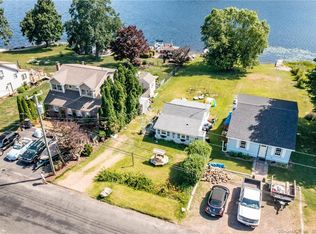 62 Lake Rd, Portland, CT 06480