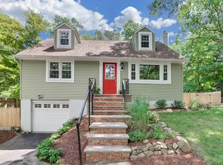 26 Hillcrest Ave, Morristown, NJ 07960