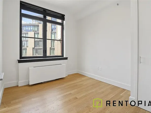 448 Union Avenue image 6 of 9