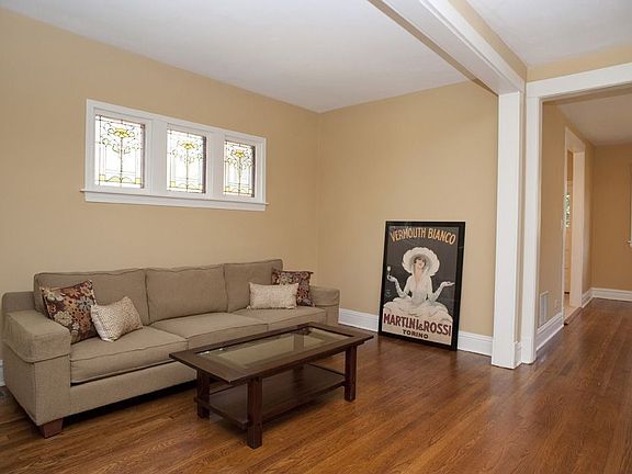 2nd image of 134 S Cuyler Ave