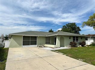 7225 Embassy Blvd, Port Richey, FL 34668