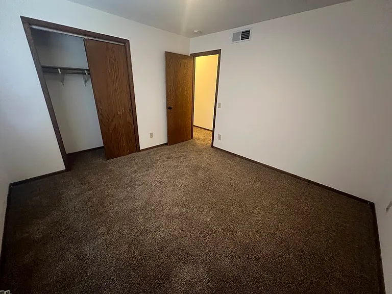 7313 Farmington Way — Photo 19