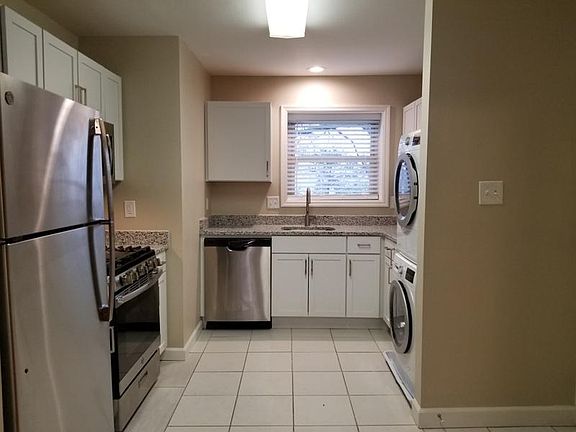 5th image of 7353 Delmar Blvd