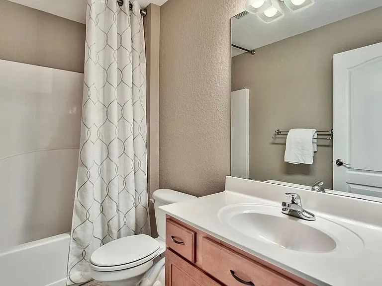 211 Wekiva Cv — Photo 15