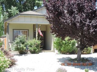726 Canary Cir, Fernley, NV 89408