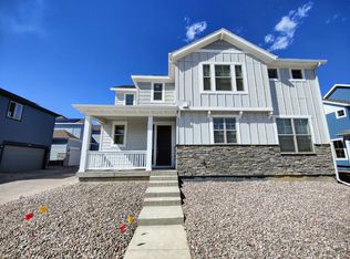 8431 Rush Creek Ave, Littleton, CO 80125