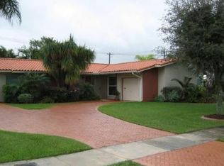 6325 SW 89th Ct, Miami, FL 33173