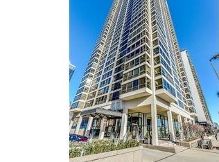 360 E Randolph St APT 301, Chicago, IL 60601