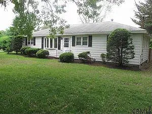 524 Sand Creek Rd photo 1