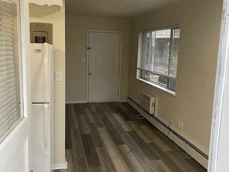 1000 Morgan St — Photo 2