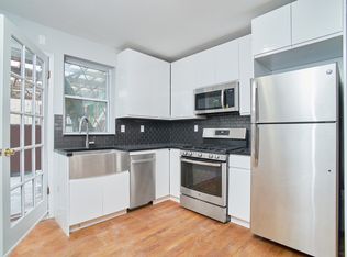 176 26th St #A, Brooklyn, NY
