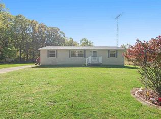 7393 Cuff Rd, Jackson, MI 49201