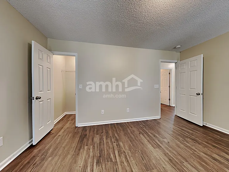 5411 Greggs Landing Dr — Photo 13