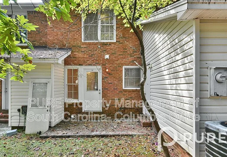 121 Manorwood Ct #C — Photo 4