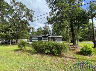 201 Rustic Ln, Lumberton, TX 77657