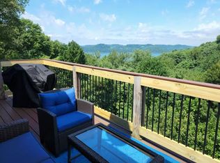 320 Floating Mill Rd, Silver Point, TN 38582