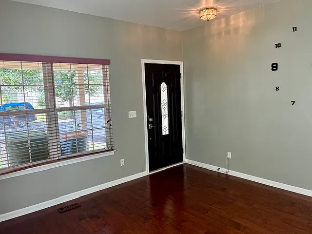 2 bed, 2.5 bath, 1398 sqft, $2,600 — Photo 4