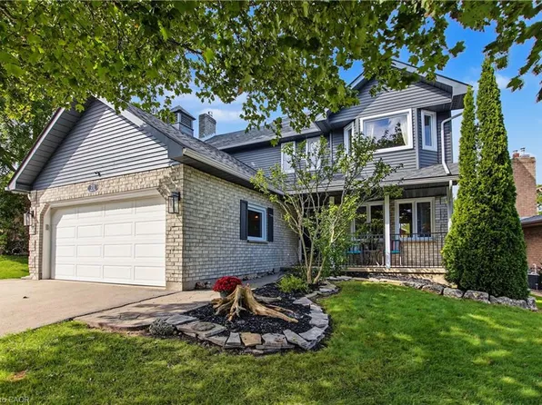 71 Linda Dr, Cambridge, ON N3C 3W6