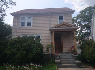 15 Eastland Rd, Jamaica Plain, MA 02130