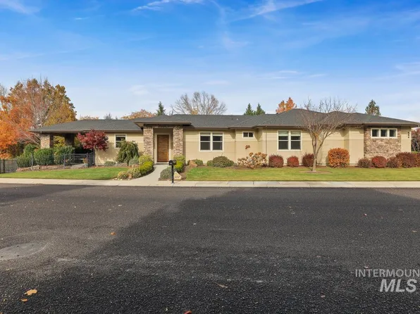 484 W Oakhampton Dr, Eagle, ID 83616