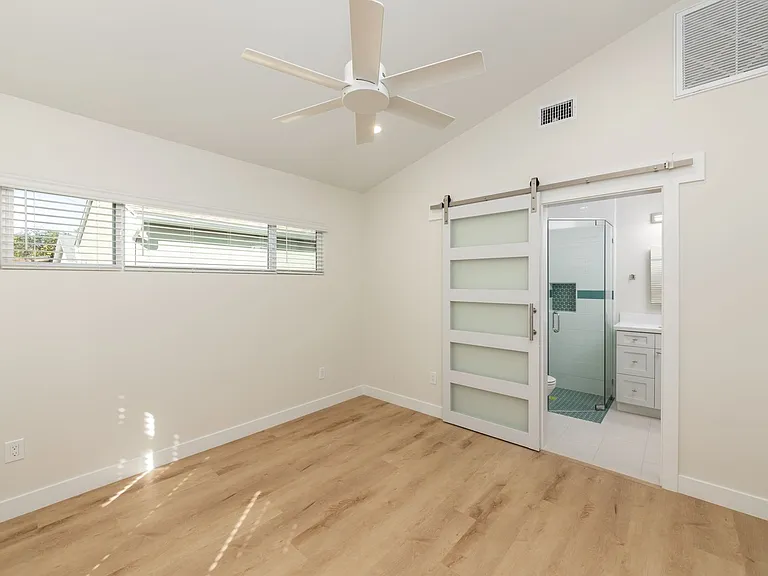 1619 S Ditmar St #2 — Photo 20