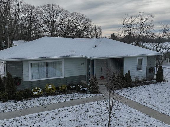 3rd image of 907 O'Connor Blvd