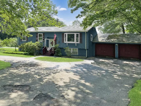 2 Hilton Road, Dover, NH 03820