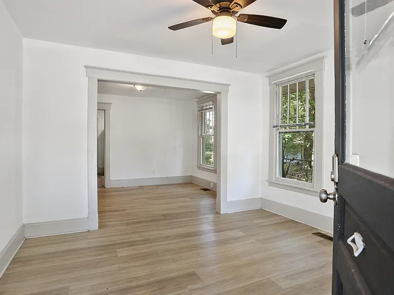 2219 Florida Ave — Photo 5