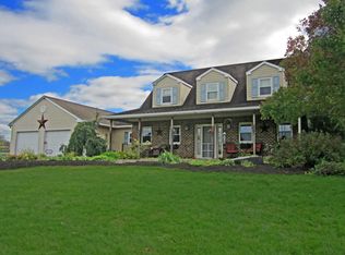 2198 Mount Gretna Rd, Elizabethtown, PA 17022
