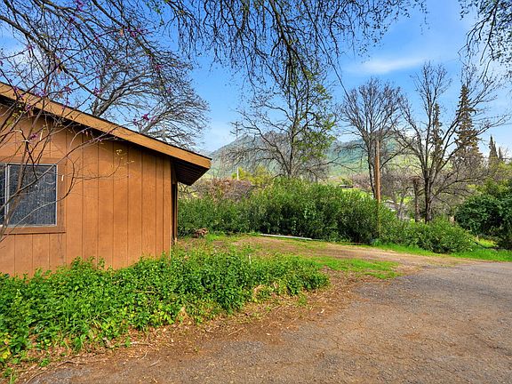 5th image of 40673 Old Three Rivers Road #3