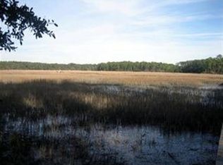 546 Sams Point Rd, Beaufort, SC 29907