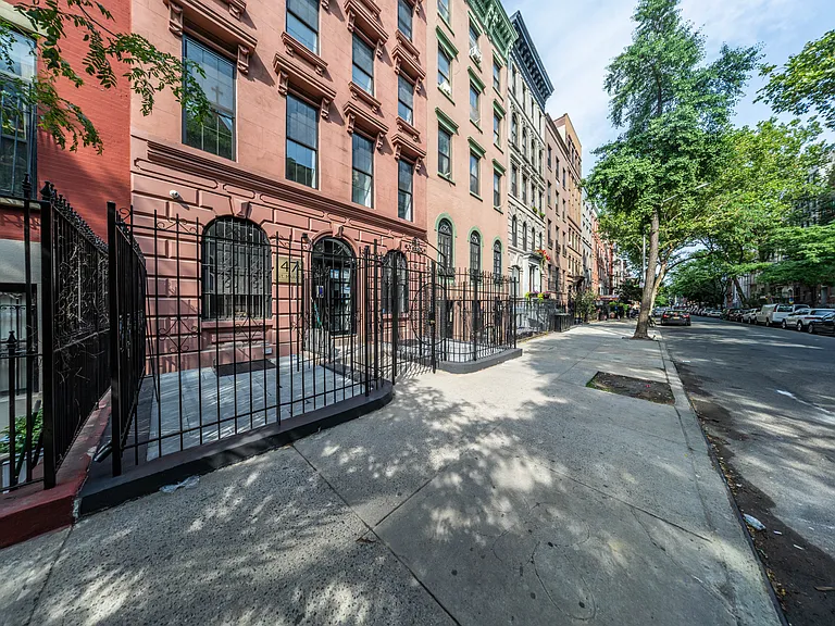 47 Saint Marks Pl #5W — Photo 13