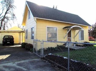217 NW Midland Ave, Grants Pass, OR 97526
