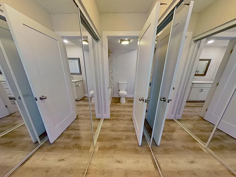Bronze Door Apartments — Photo 24