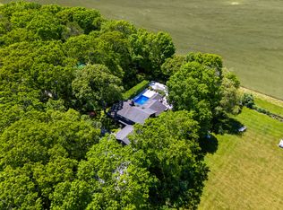 248 Blank Ln, Water Mill, NY 11976