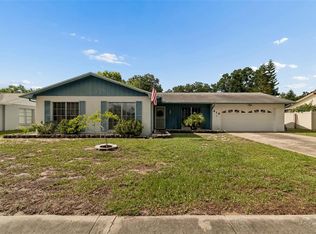 418 Dewolf Rd, Brandon, FL 33511