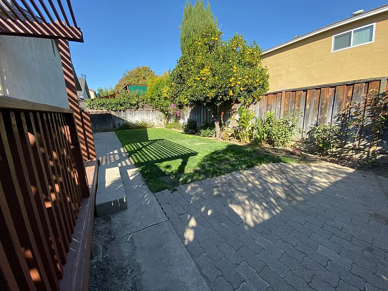 4680 Mia Cir — Photo 18