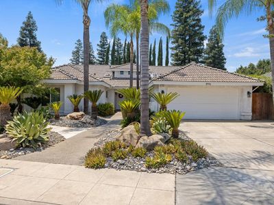 896 E Catalina Cir, Fresno, CA, 93730