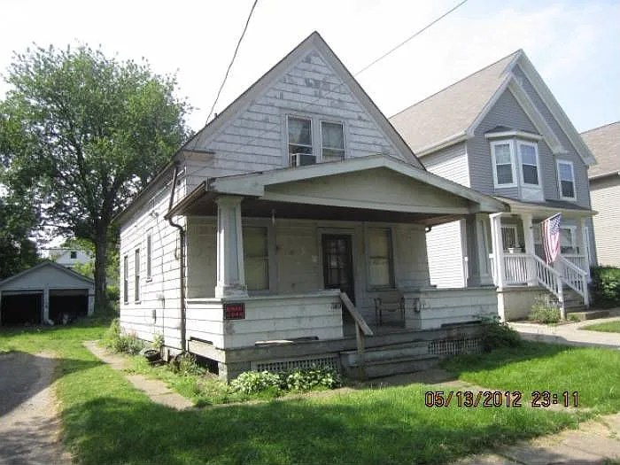 7503 Dearborn Ave photo 1