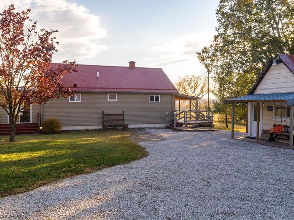 5 Big Spring Quarry Rd