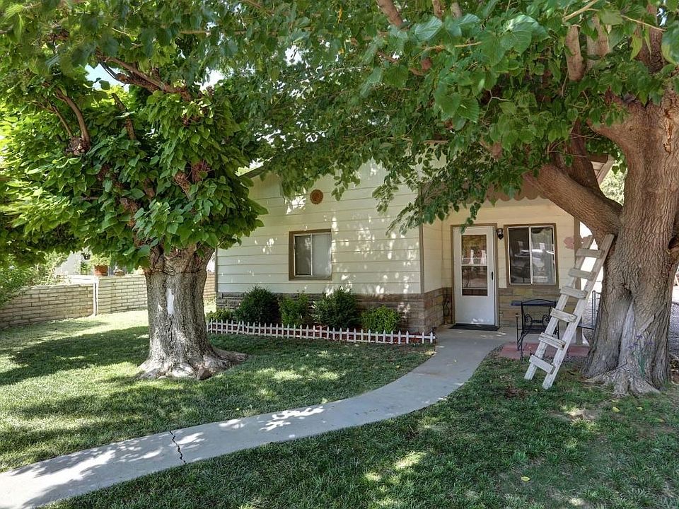Front_Exterior_1