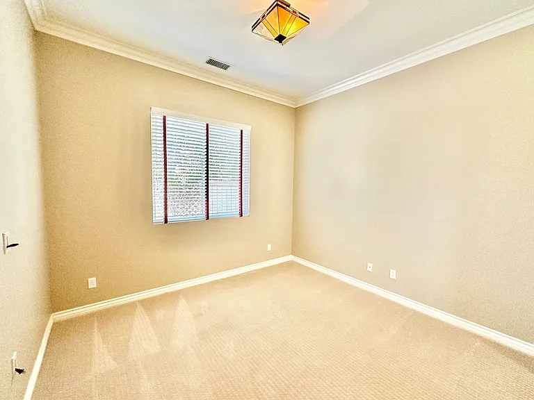 933 Highland Park — Photo 58