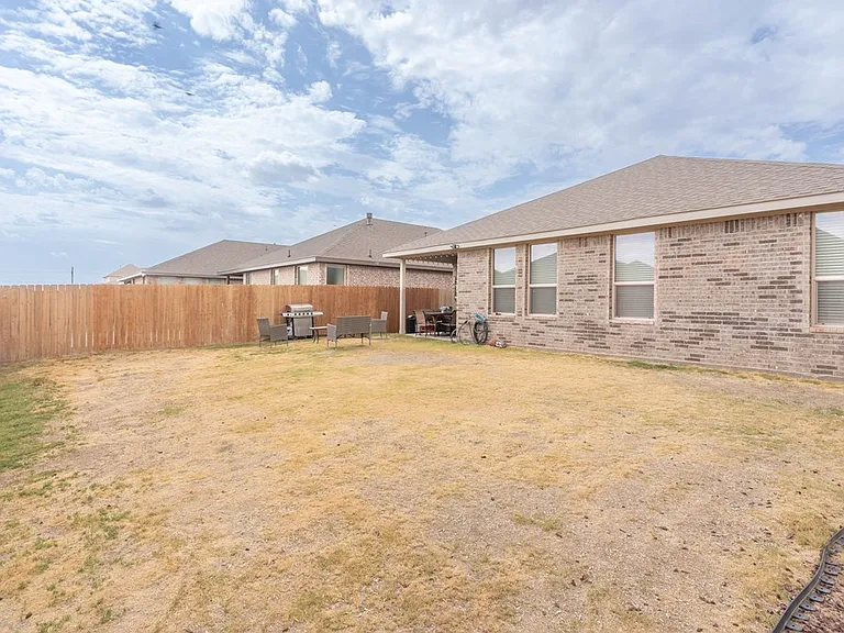 7211 Thomas Paine Rd — Photo 31